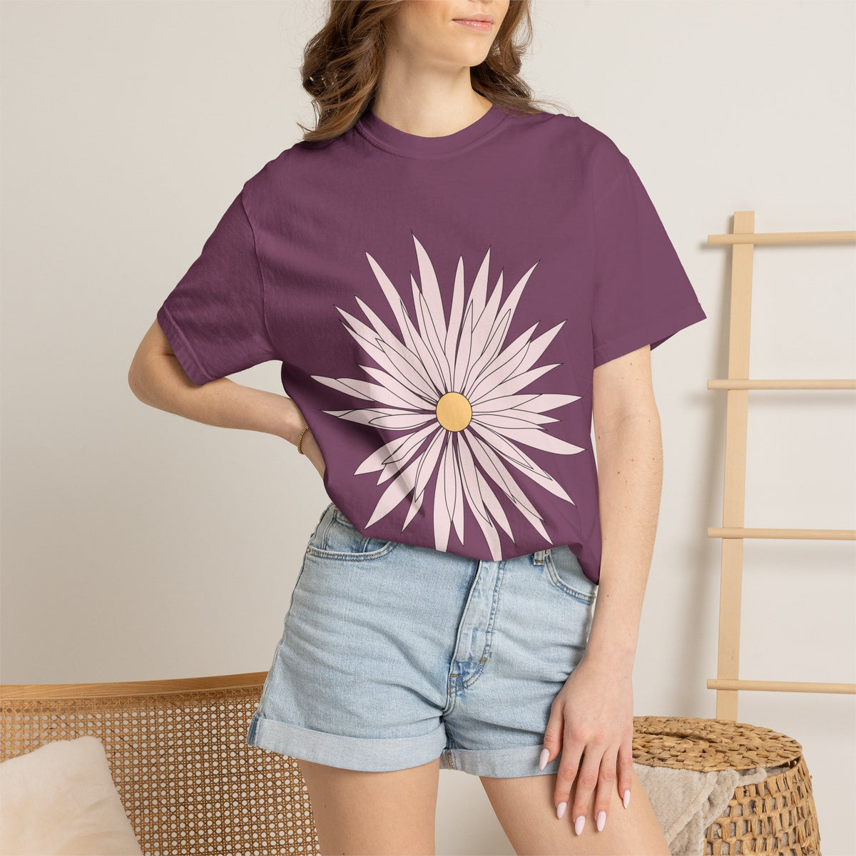 Pink Daisy Graphic T-Shirt