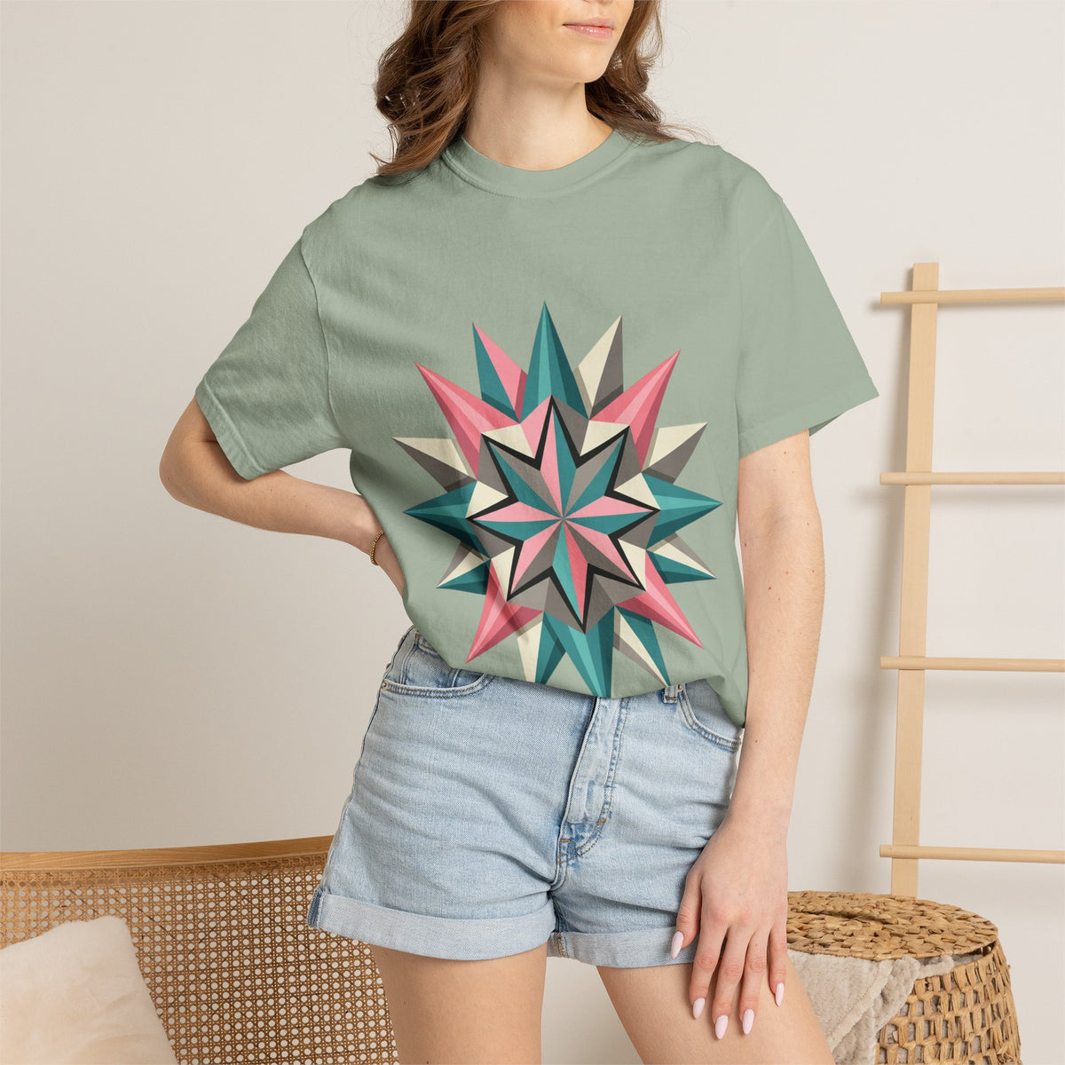 Geometric Starburst Graphic T-Shirt
