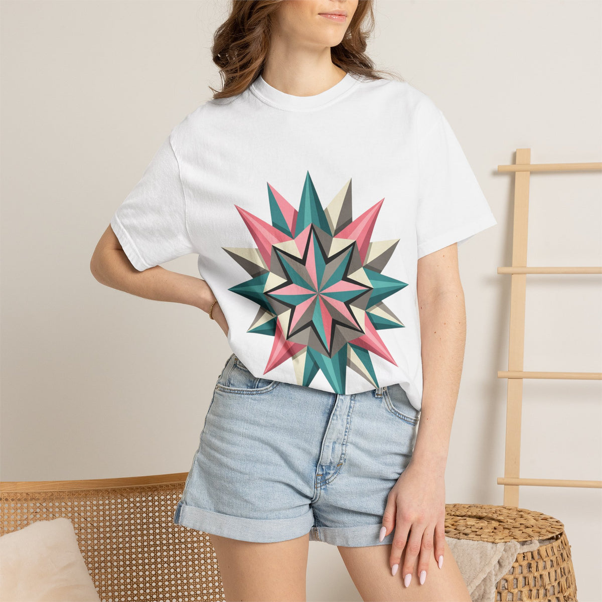 Geometric Starburst Graphic T-Shirt