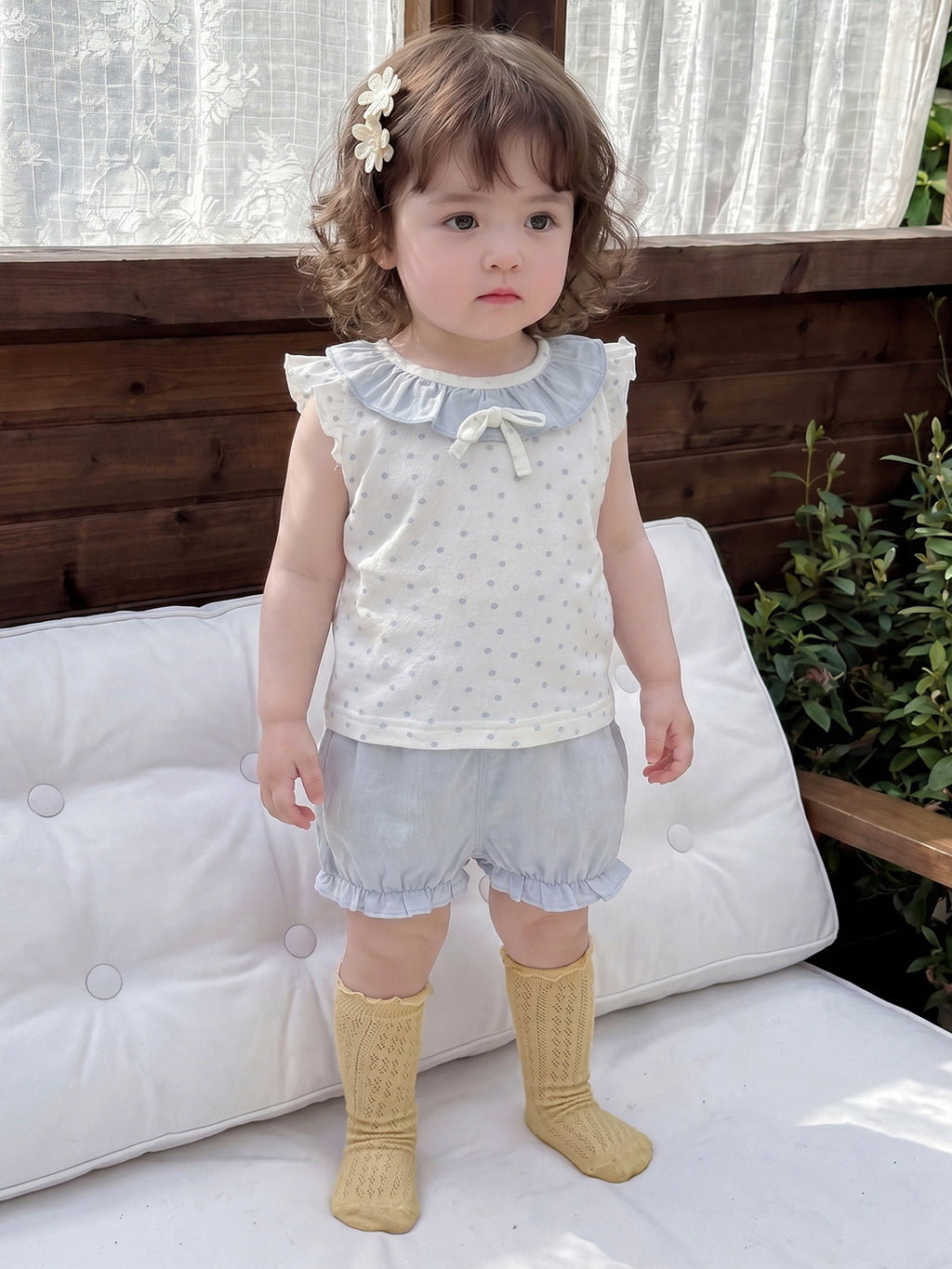 Two-Piece Set for Girls, Polka Dot Sleeveless Top with Ruffled Shorts, Stylish Baby Girl Outfit
