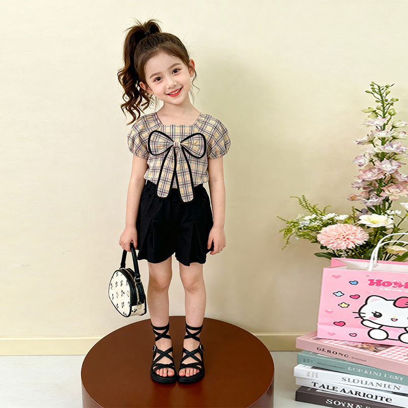 Cute plaid short sleeved shorts two-piece set