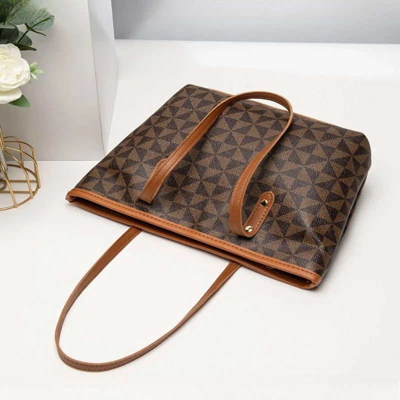 Large Capacity Shoulder Bag Women's PU Leather Handbag for Commuting and Casual Use Versatile Tote Bag