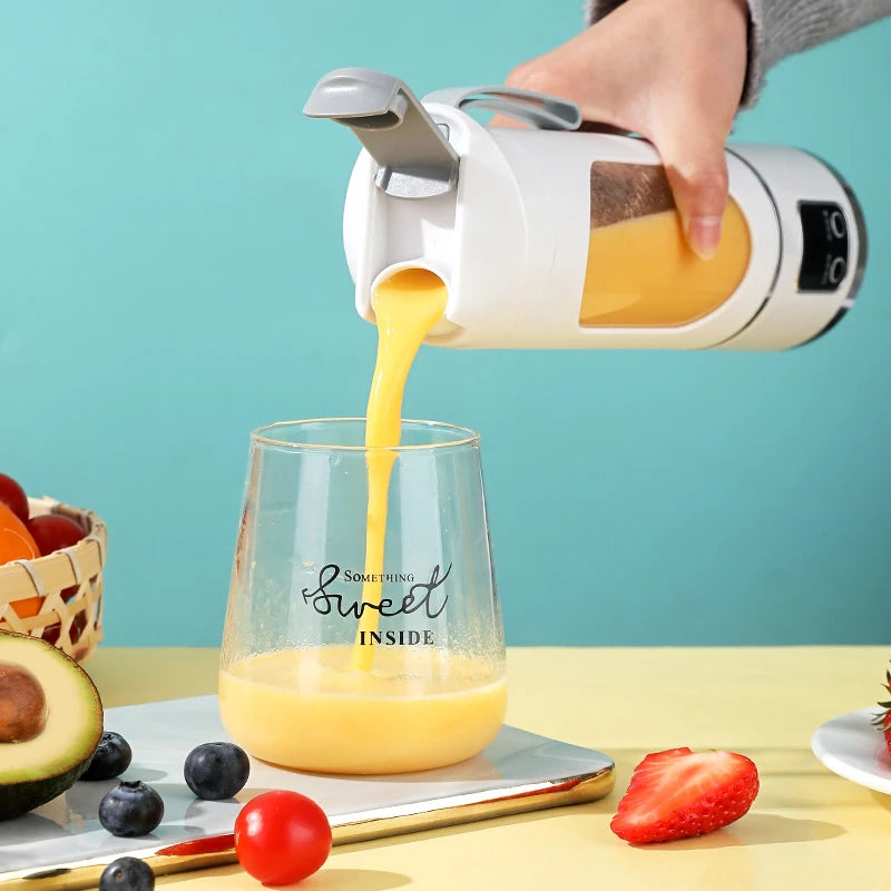 1 Small Portable Blender and Juicer - Rechargeable via USB, Personal Wireless Blender with Stainless Steel Blades no