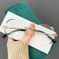 Ultra-lightweight Rimless Polygonal Reading Glasses New Anti-blue Light High-definition Gradient Color Presbyopia Glasses