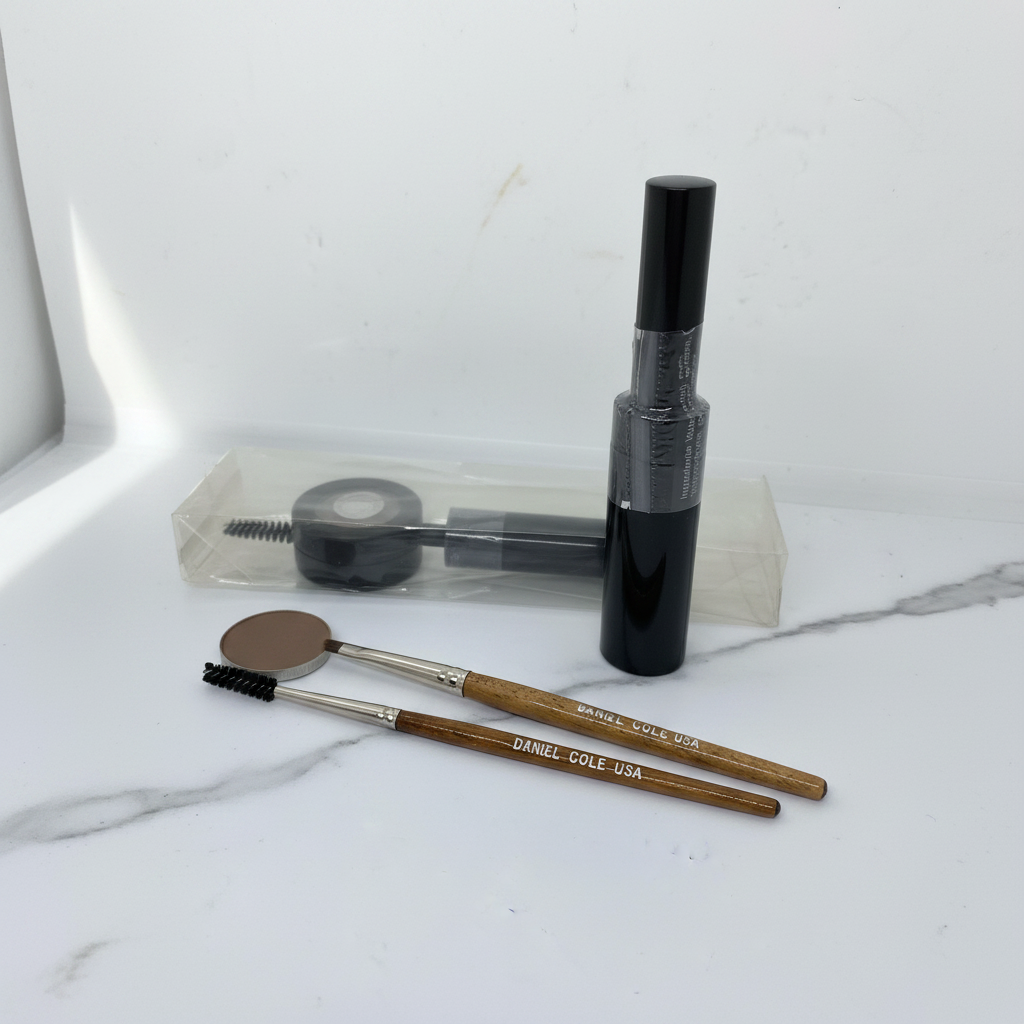 Ultimate Brow Kit – Marble Flat Lay